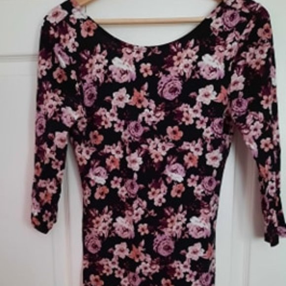 Floral Bodycon Dress - Picture 1 of 2